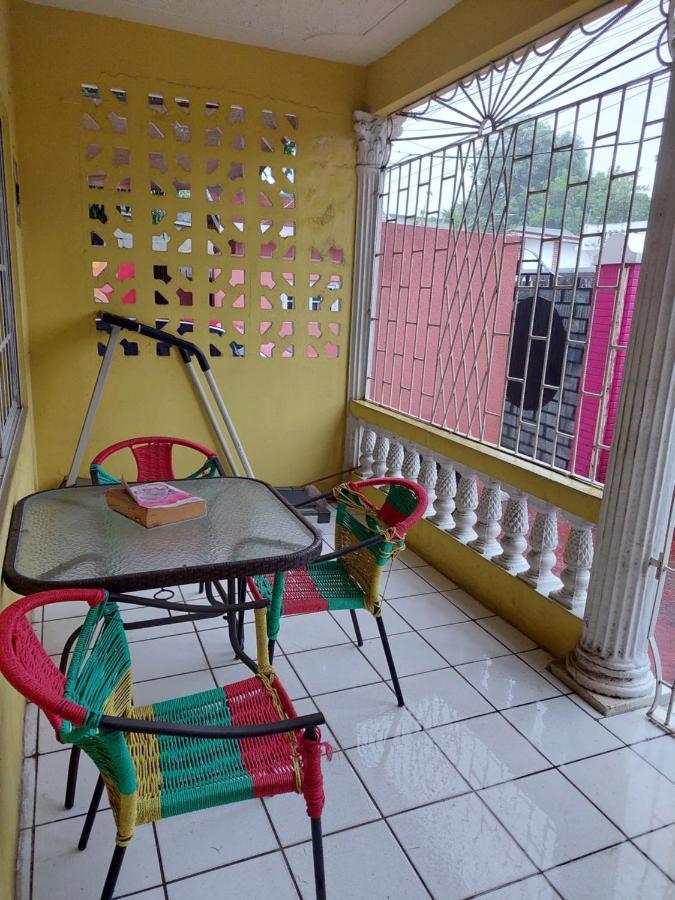 Dancehall Hostel Kingston Exterior photo