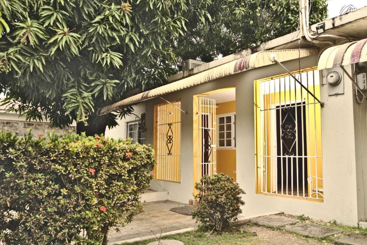 Dancehall Hostel Kingston Exterior photo